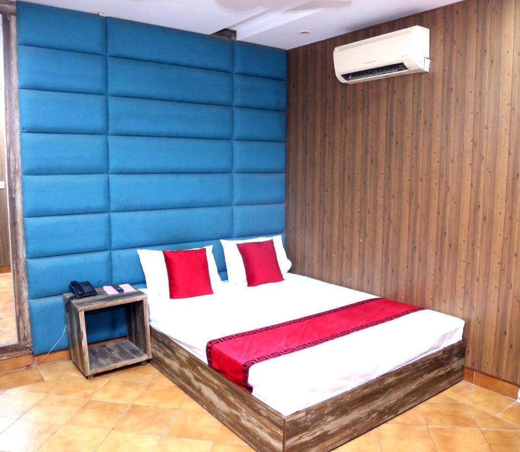 Sapphire Inn Motel לאהור מראה חיצוני תמונה