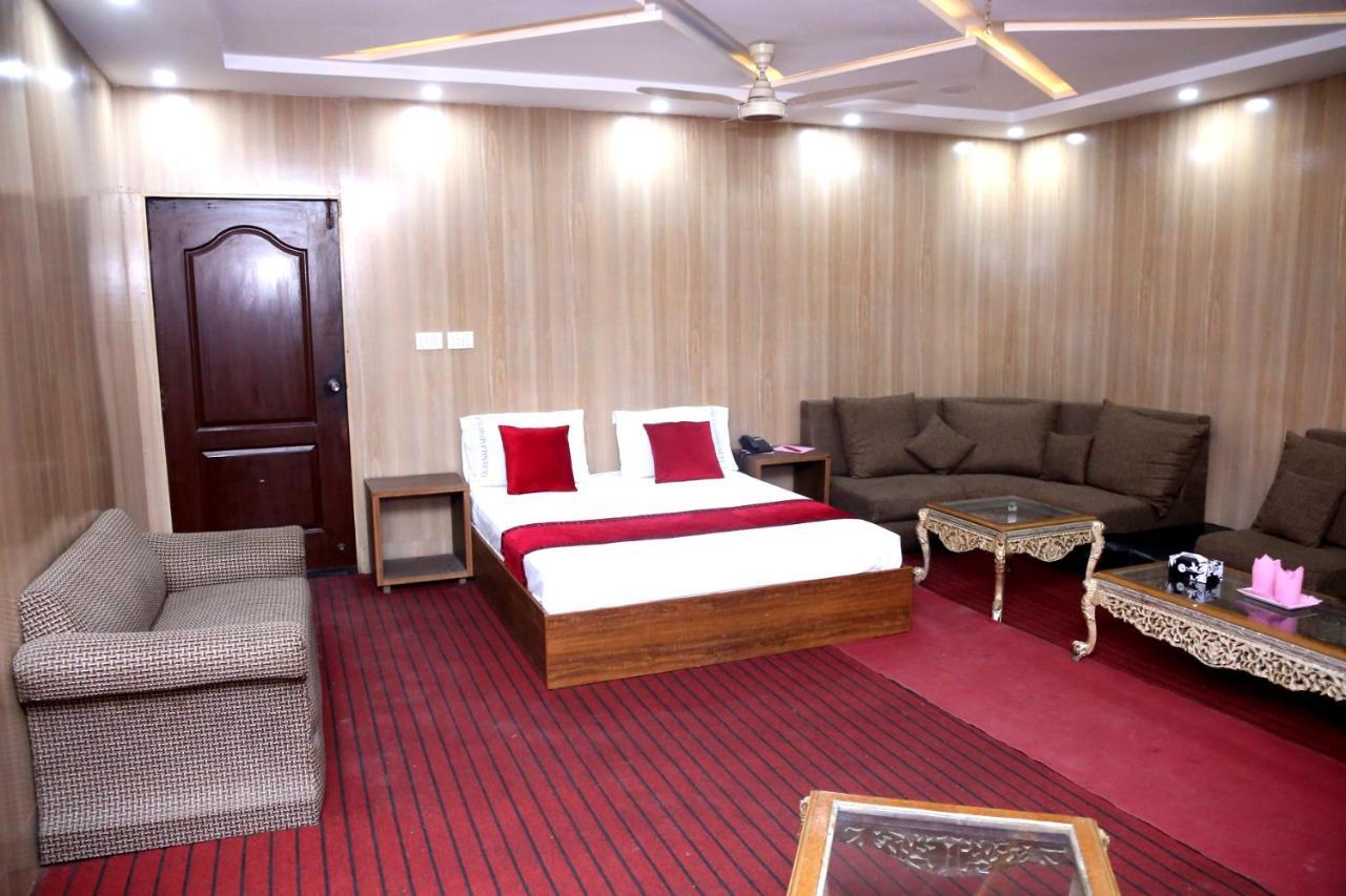 Sapphire Inn Motel לאהור מראה חיצוני תמונה