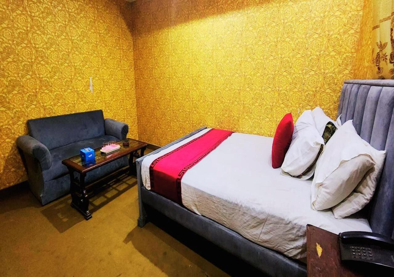 Sapphire Inn Motel לאהור מראה חיצוני תמונה